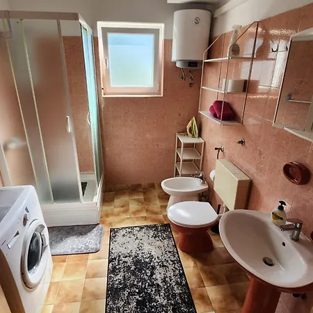 Apartment Oliva Krk Town Buitenkant foto
